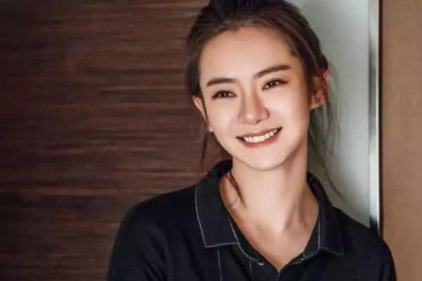 被潜规的女明星,揭秘被潜女明星的辛酸历程