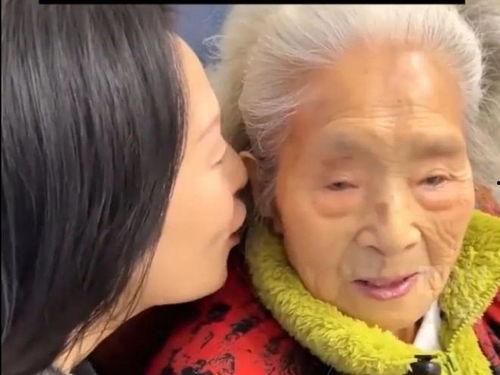 百万网红婆婆去世,网友泪别，回忆满满